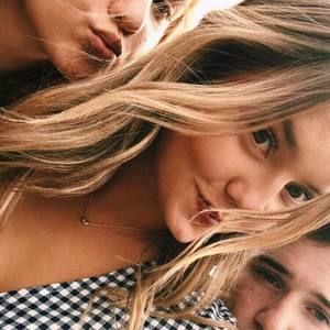 Meet your Posher, Lola